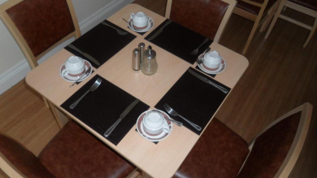 Montrose Guest House Romford Eksteriør billede